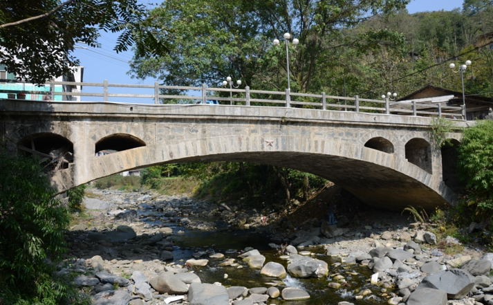 四级公路桥梁维修加固工程汇报材料
